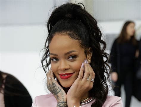 rhiana leaked|Rihanna Discusses Nude Photos